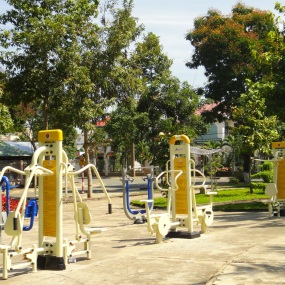 DỤNG CỤ THỂ DỤC NGOÀI TRỜI